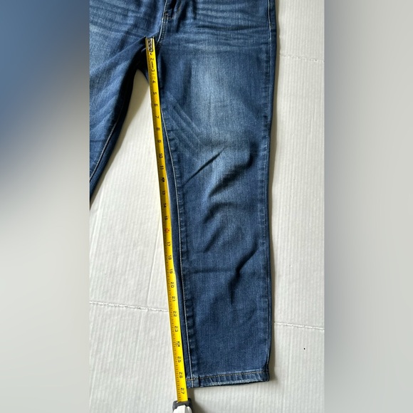 Judy Blue Relaxed Fit Straight Leg Jeans Women 31 Dark Blue Stretch JB82103 - Picture 6 of 10